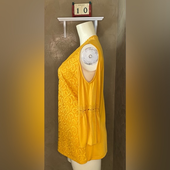 Shannon Ford New York Tunic Size L Mustard Embroidered Front Cold Shoulder - Picture 3 of 10